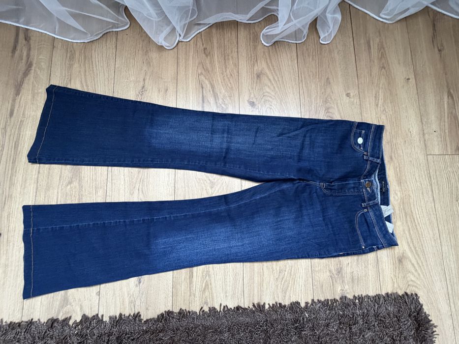 Джинсы женские MASSIMO DUTTI