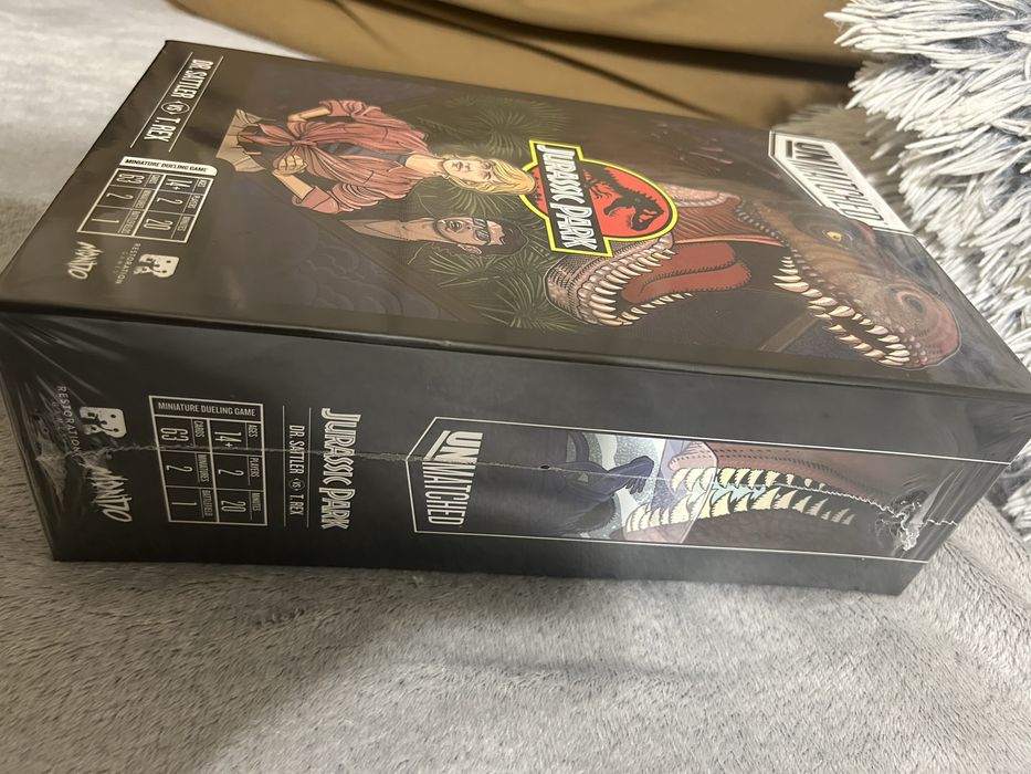 Настолна игра Unmatched Jurassic Park - Dr. Sattler vs T. Rex