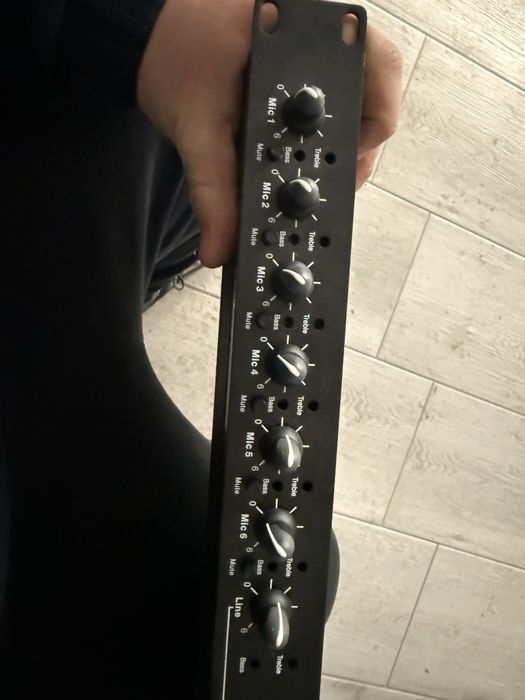 beyerdynamic MIx - 10 NG Rack Mixer 230V