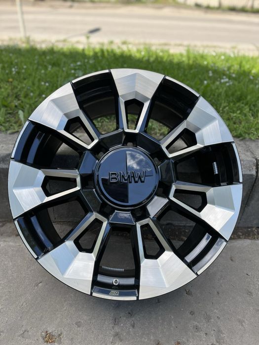 BMW 23” XM Style 923 (G09)