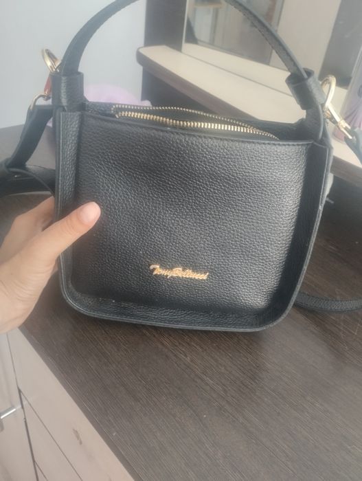 Продам сумку женскую настоящая кожа