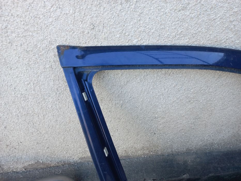 Двери на BMW Е36 в Алматы