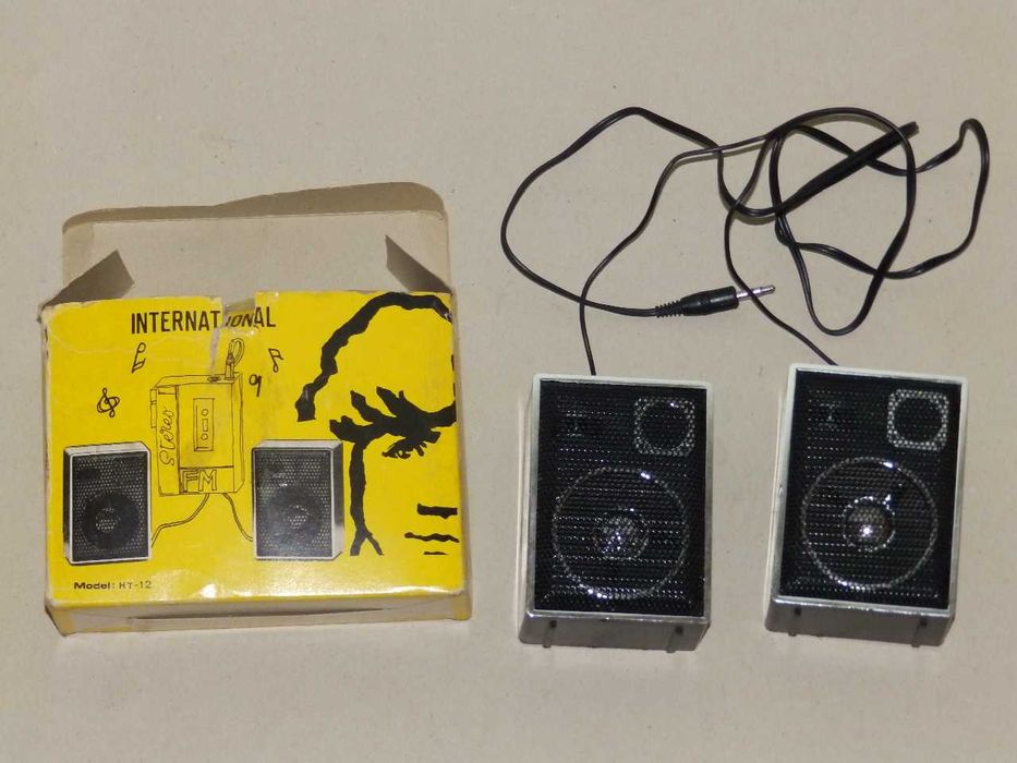 Малки тонколони за уокмен International HT-12