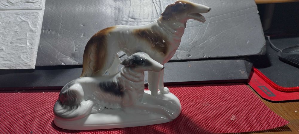 Статуетка кучета