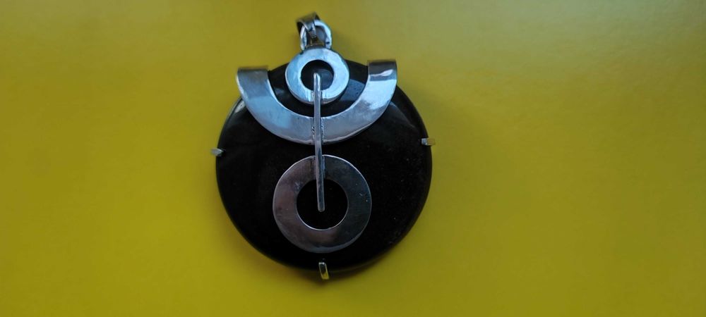 Кулон серебряный шикарный с камнем ОБСИДИАН "золотой".