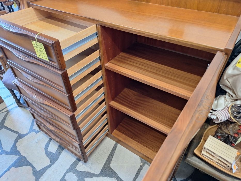 Скрин Mid Centory