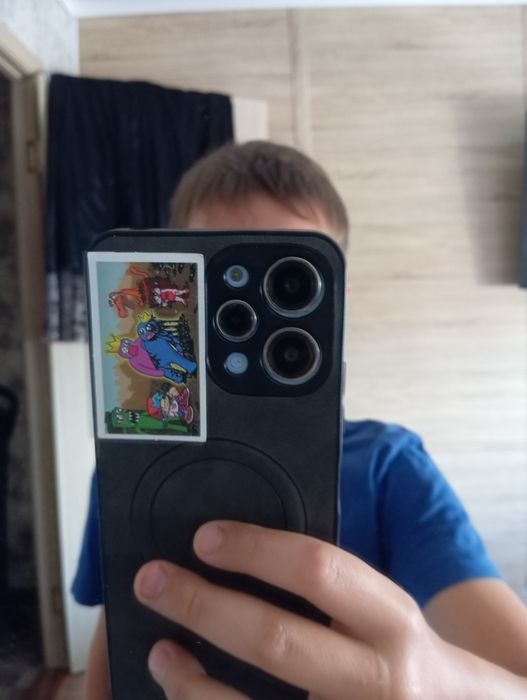 Продаю редми 12 б/у