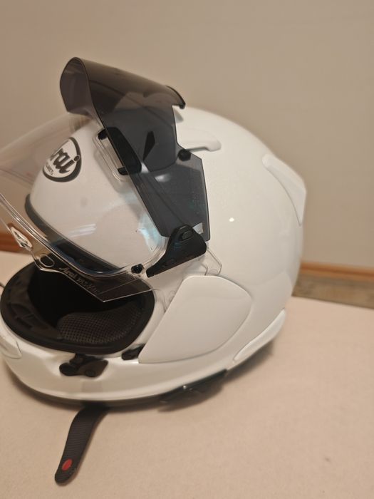 Casca Arai QV-PRO Diamond White M