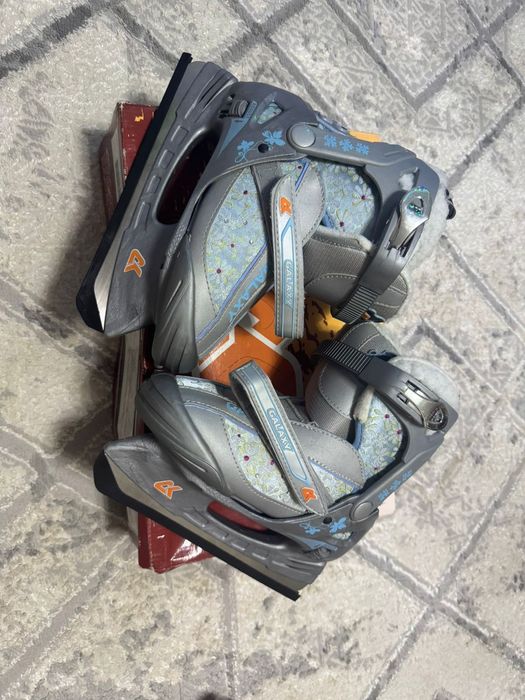 продам новые коньки