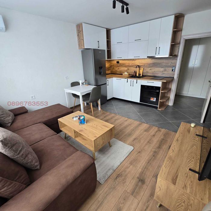 Продава се Двустаен апартамент в Смолян, Нов център - 61 кв.м за 1746 €/кв.м - Снимка #3