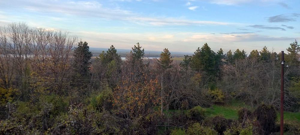 Къща с гледка към Дунава вилна зона 9 км град Русе