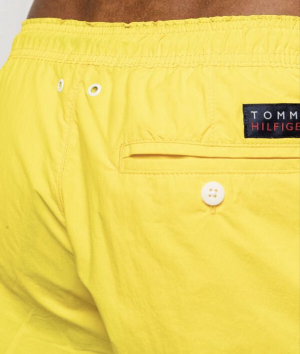 Нови мъжки плувни шорти Tommy Hilfiger размер М