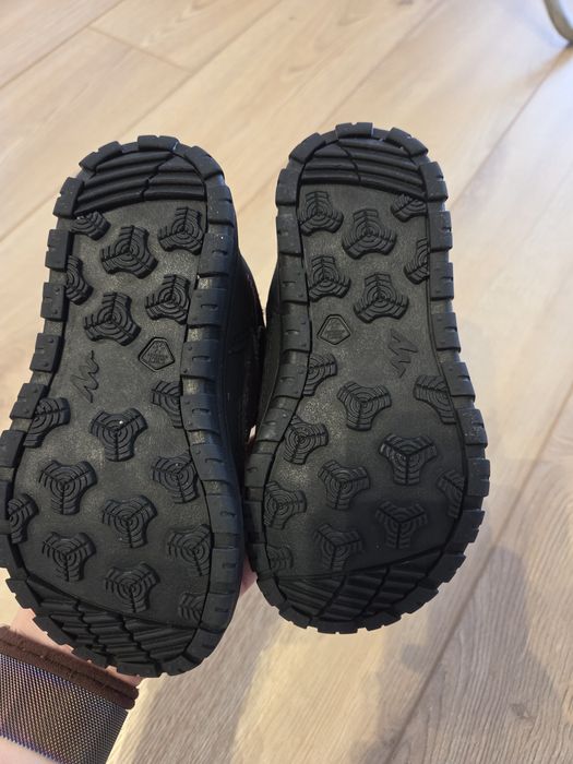 Ghete fetite mărimea 27