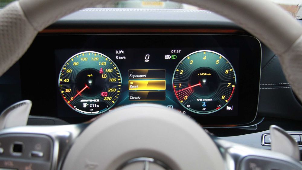 Активиране АМГ менюта Мерцедес, видео в движение, карплей