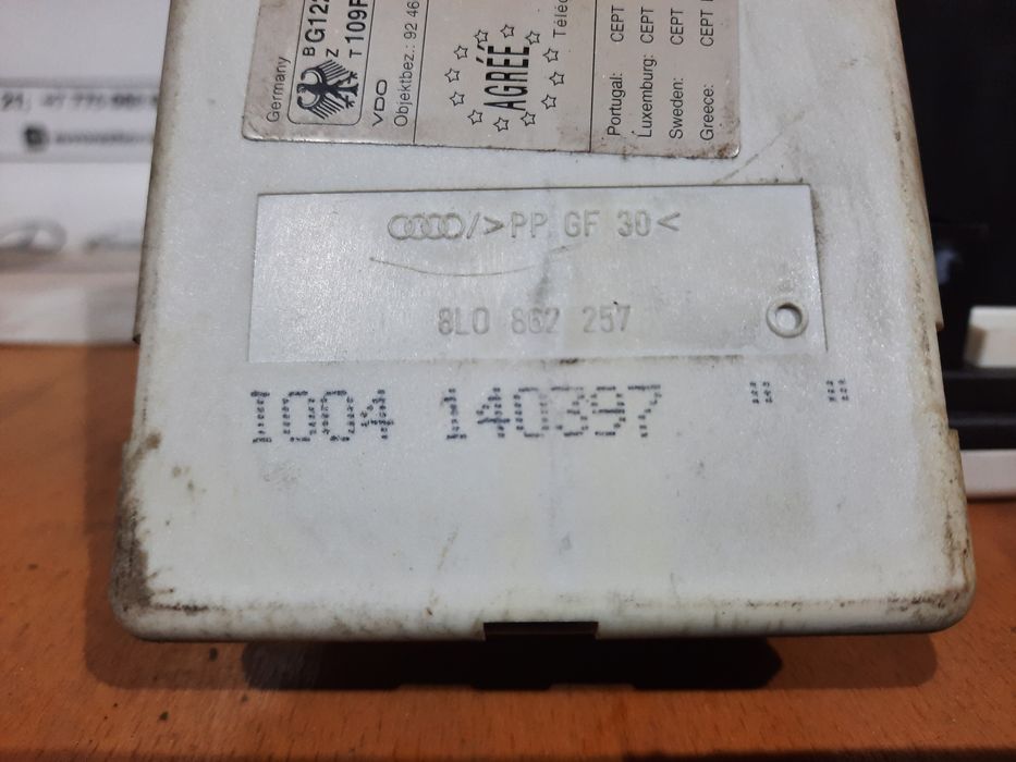 Компрессор центрального замка Ауди