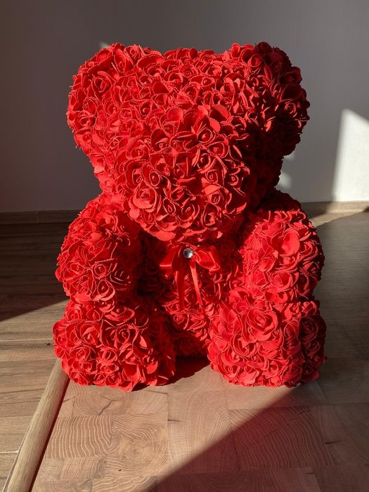 Vând ursulet mare ,din trandafiri de săpun !