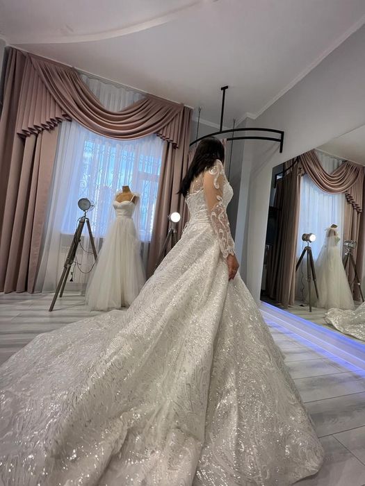 Продам свадебное платье