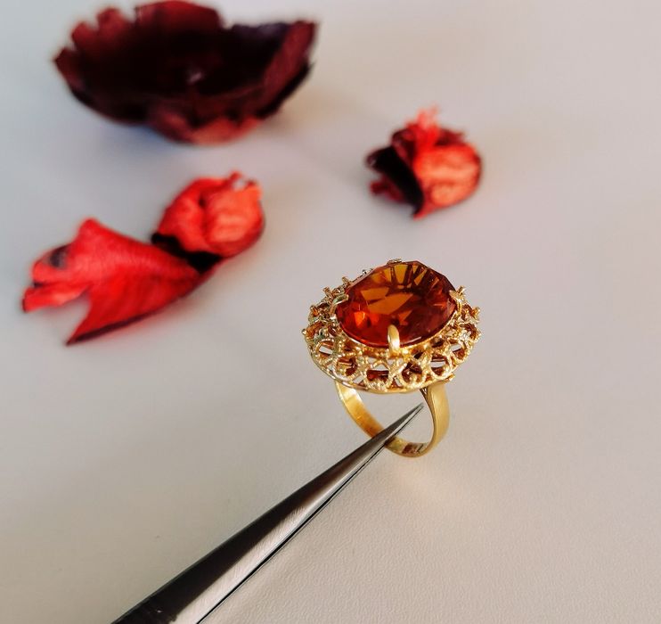 Inel din aur de 18K și citrin natural