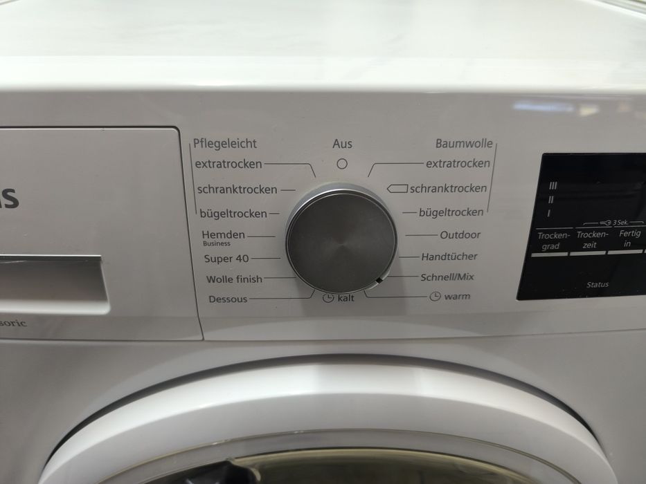 Сушилня Siemens WT47R440 - 8кг. А+++ Термопомпа