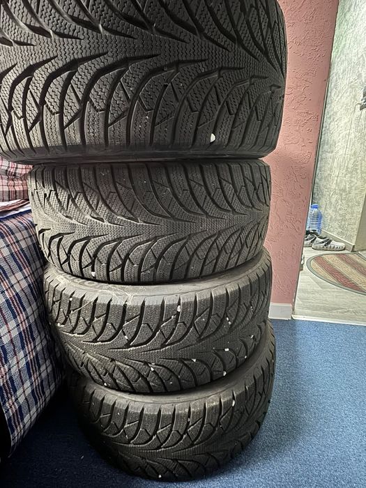 Продам зимние шины