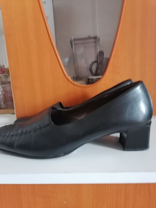 Pantofi damă (mărimea 43)