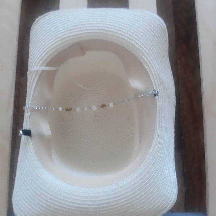 Продам шляпу за 500 тенге