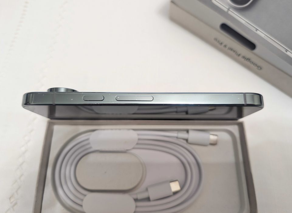 Google Pixel 9 Pro 16/256. USA