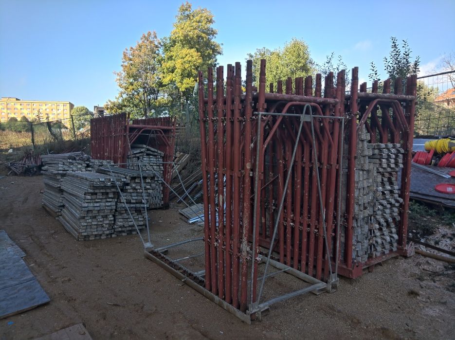 Машини под наем - лека строителна механизация