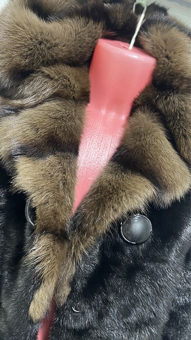 Продам норковую шубу