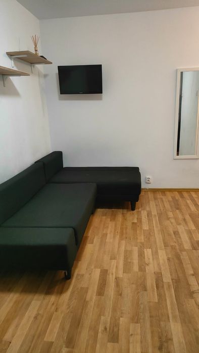 Garsoniera de închiriat sector 3