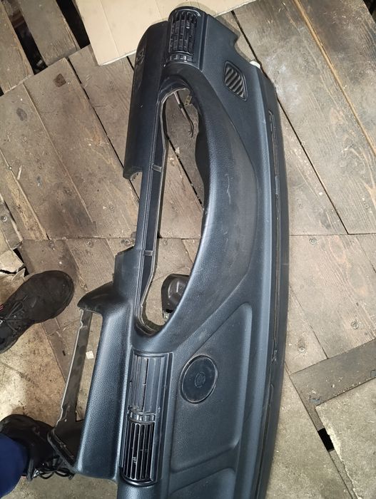 Панель приборов на BMW E36 компакт