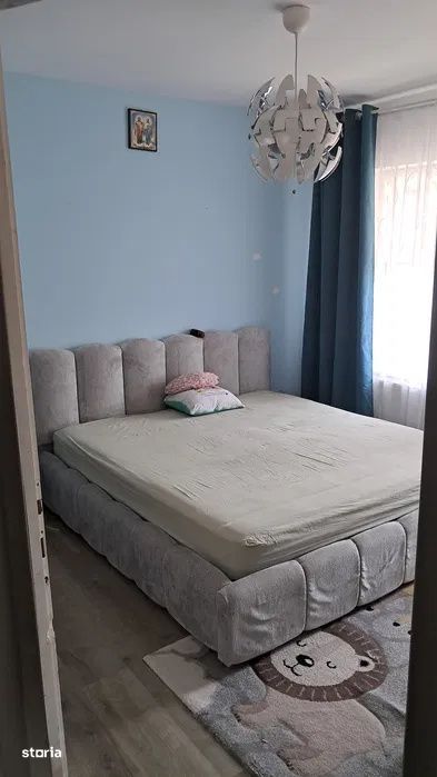 Apartament cu 3 camere, 50 mp, balcon, zona Terra — fotografia 3