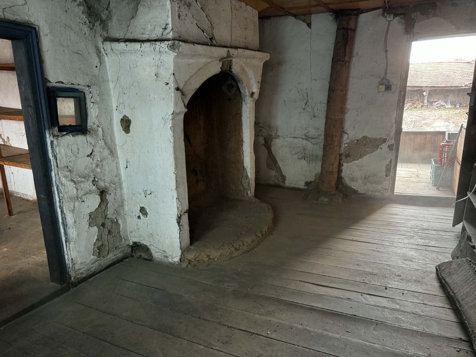 Продава се Къща в с. Орешак, Област Ловеч - 70 кв.м за 401 €/кв.м - Снимка #2