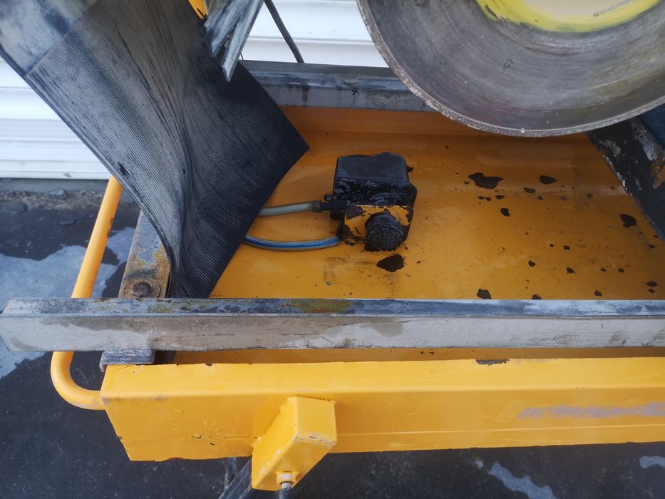 Lumag 350mm Машина за Рязане на Тухли Камък Чупещо Рамо