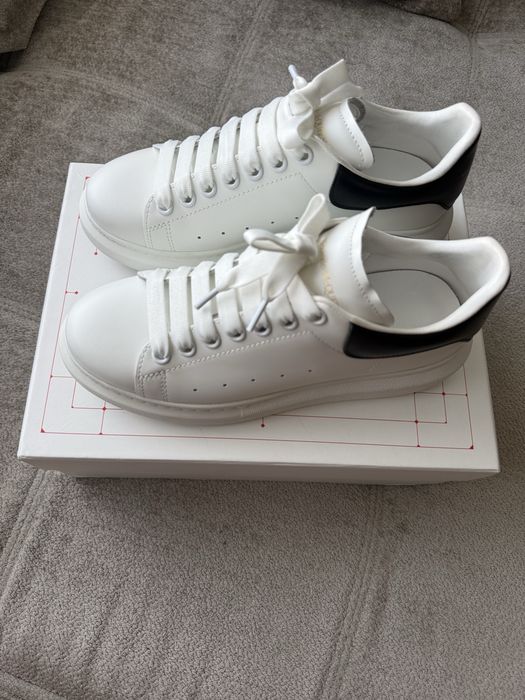 Обувки Alexander McQueen