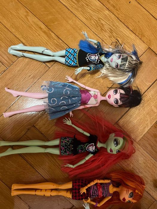 Papusi Monster High