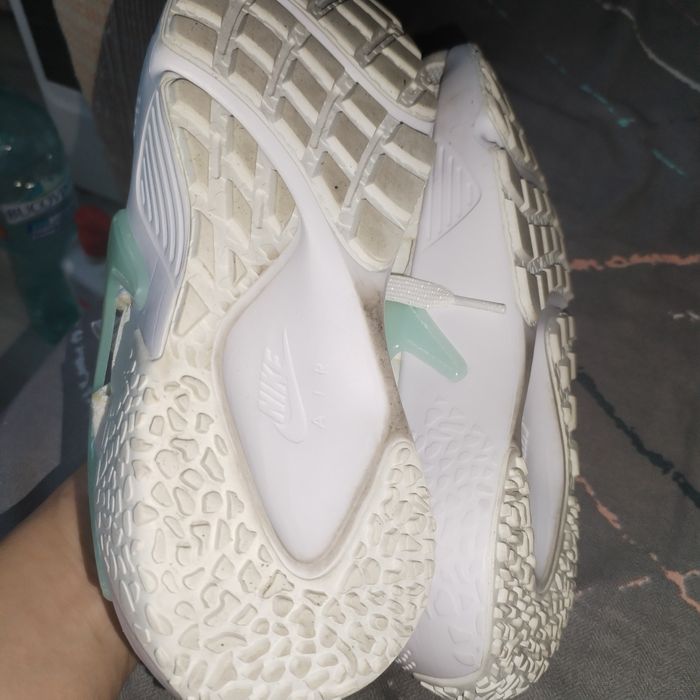 Vand adidasi Nike 42