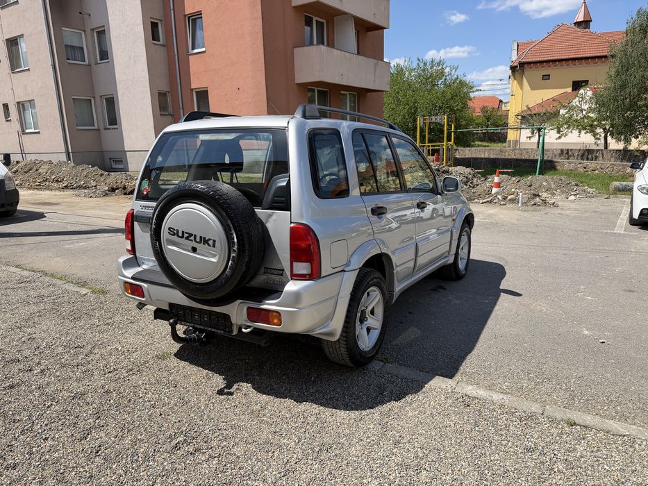 Suzuki Grand Vitara 2.0-benzina - 2005 - Impecabil