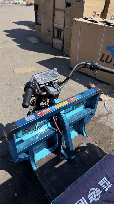 Трицикл муравей электрический