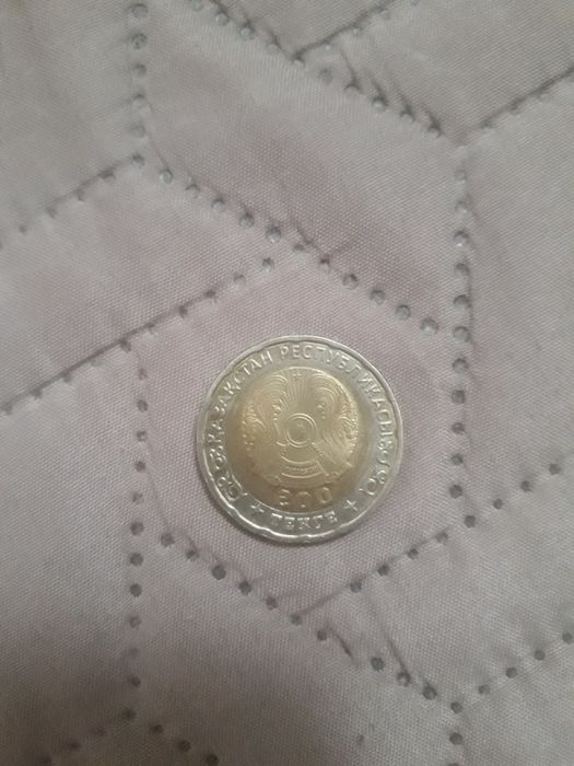 Продам колекционую монету