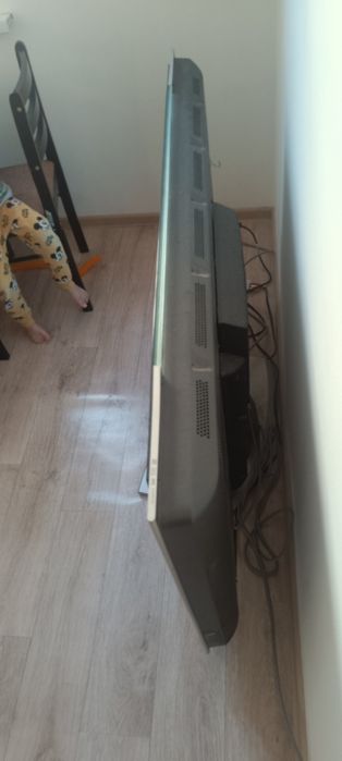 Срочно продаю телевизор Sony