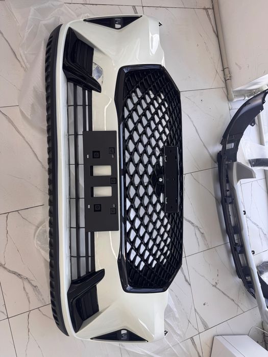 Haval H6 передний бампер белый жемчуг