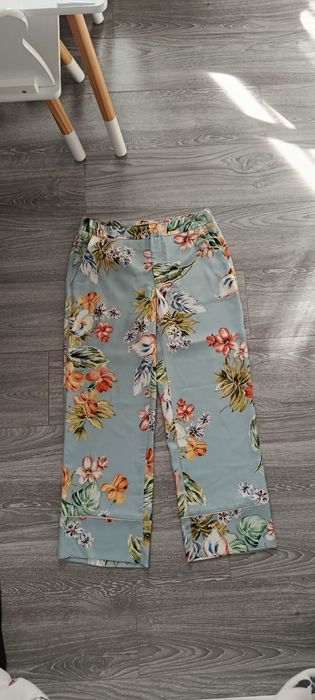 Pantaloni Zara S de vară