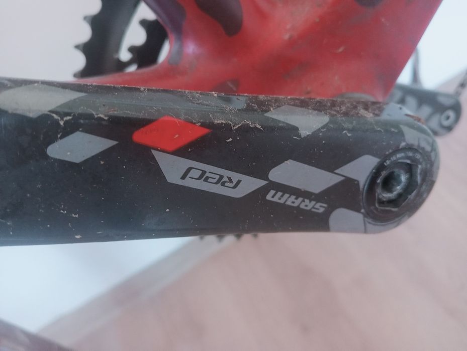 bicicleta cursiera carbon
