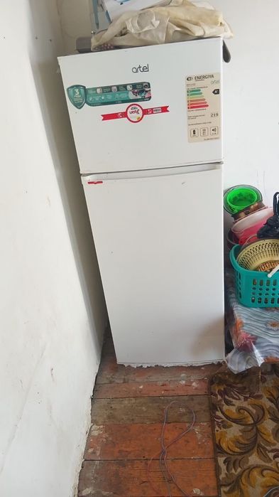 Артель холодильник сотилади