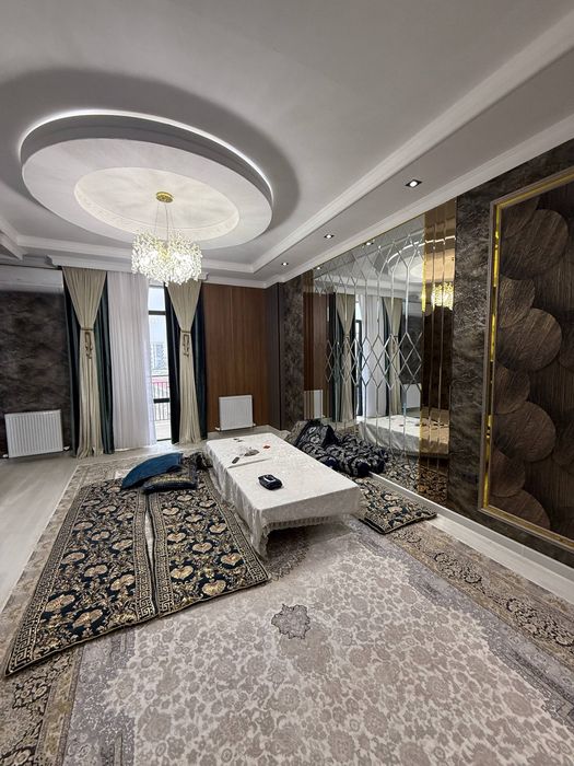 Продается 3х комнатная квартира 110 м²  лифт бор арзон