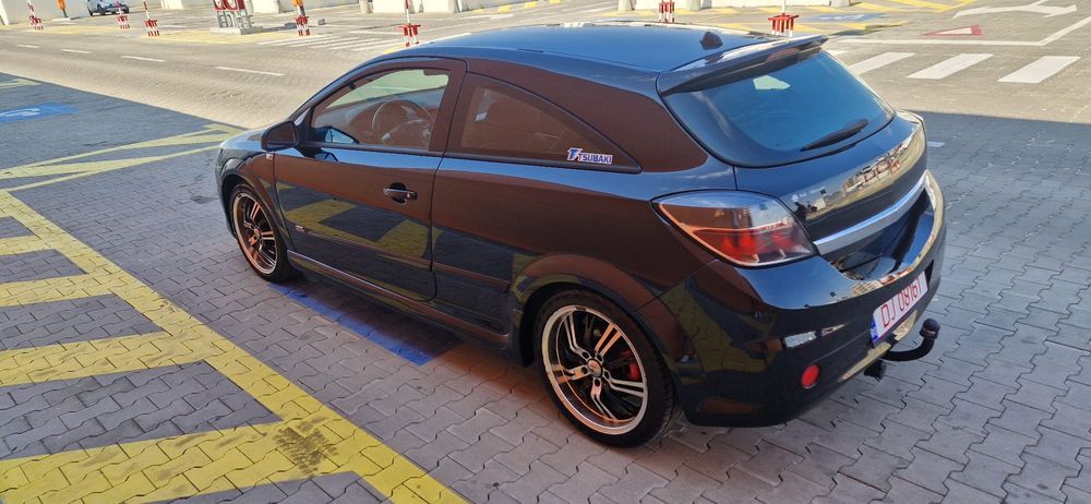 Opel Astra H GTC – 1.9 CDTI 150 CP