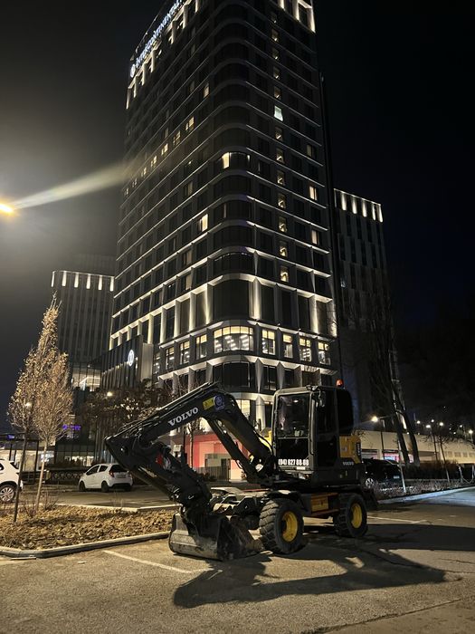 Экскаватор  хизмати мини 60w