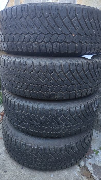 Зимни гуми 225/65/17
