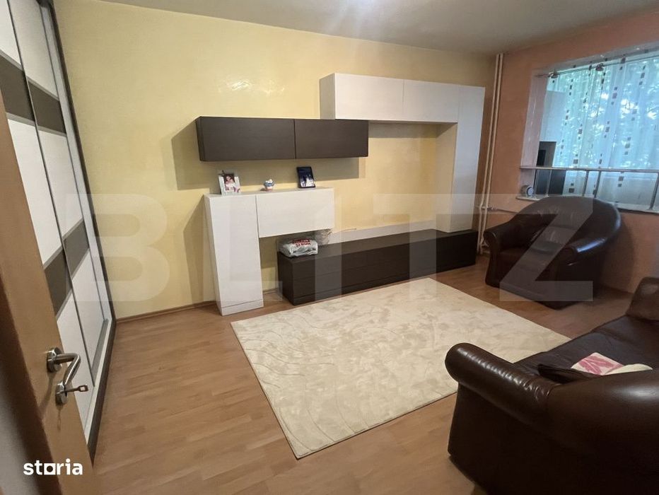 Apartament 3 camere de inchiriat Dacia — fotografia 1